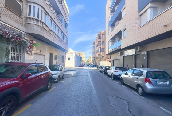 Resale - Apartment / flat - Torrevieja - Centro
