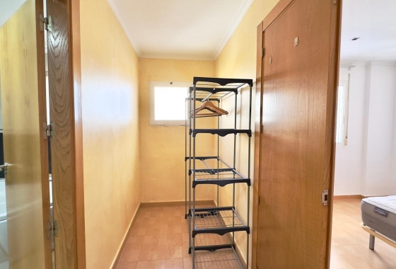 Resale - Apartment / flat - Torrevieja - Centro