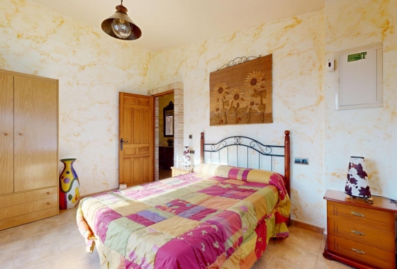 Herverkoop - Villa - Orihuela