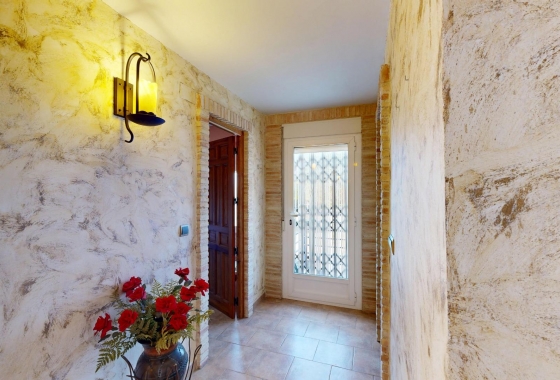 Herverkoop - Villa - Orihuela