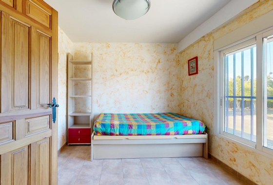 Herverkoop - Villa - Orihuela