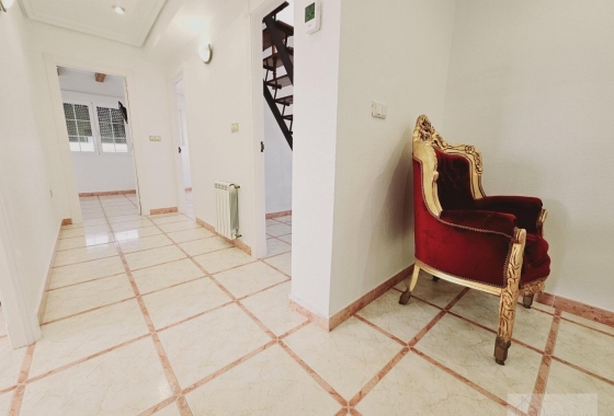 Resale - Villa - Torrevieja - La Siesta - El Salado - Torreta