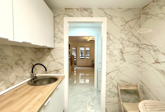 Wiederverkauf - Wohnung - Torrevieja - Playa del Cura