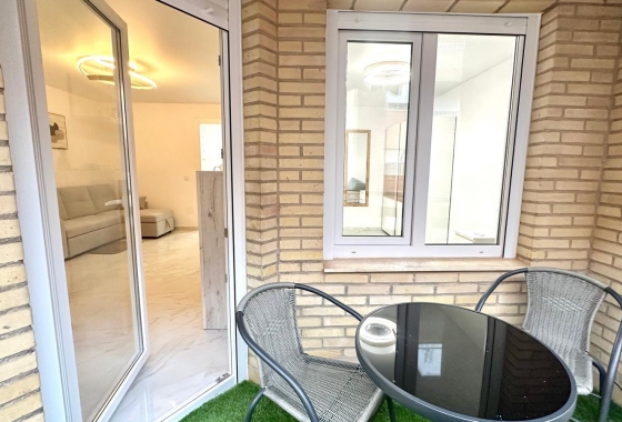 Wiederverkauf - Wohnung - Torrevieja - Playa del Cura