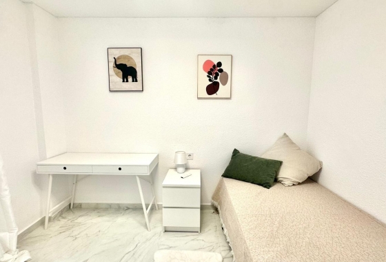 Wiederverkauf - Wohnung - Torrevieja - Playa del Cura