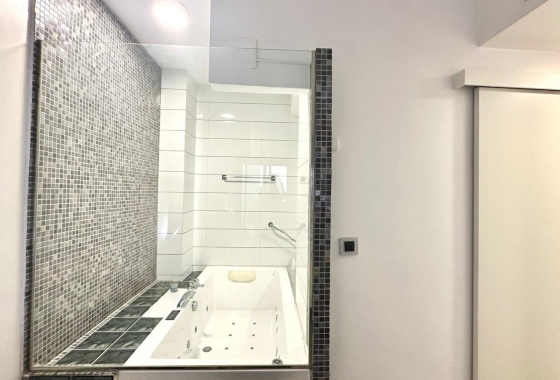 Herverkoop - Appartement / flat - Torrevieja