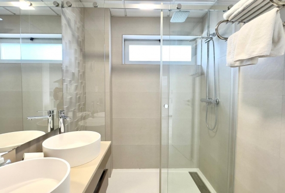 Reventa - Apartamento / piso - Finestrat