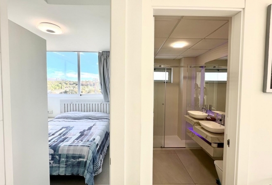 Resale - Apartment / flat - Finestrat