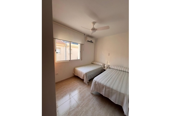 Resale - Townhouse - Orihuela Costa - Campoamor