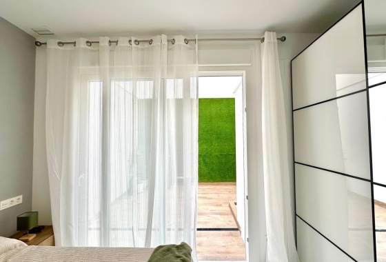 Resale - Apartment / flat - Torrevieja - Playa del Cura