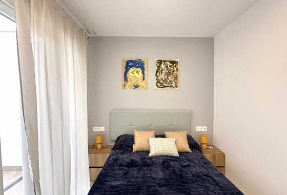 Resale - Apartment / flat - Torrevieja - Playa del Cura