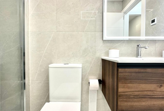 Resale - Apartment / flat - Torrevieja - Playa del Cura