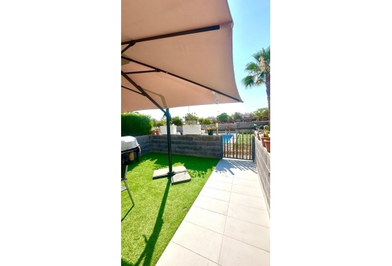 Resale - Townhouse - Torrevieja - aguas nuevas