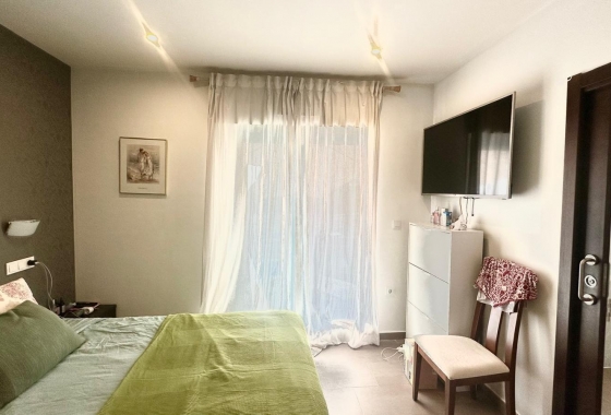 Resale - Townhouse - Torrevieja - aguas nuevas