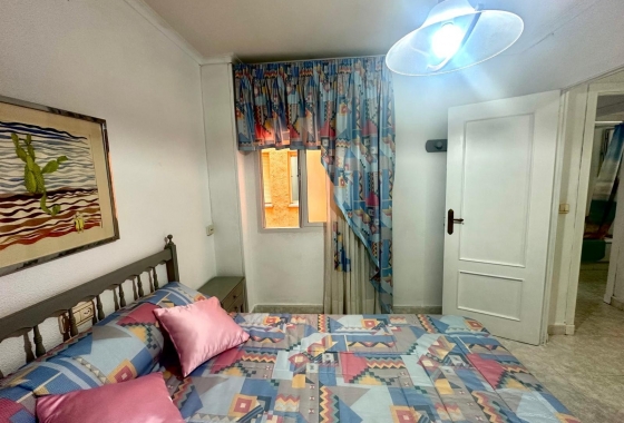 Resale - Apartment / flat - Torrevieja - Centro