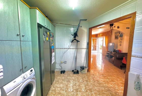 Resale - Apartment / flat - Torrevieja - Playa del Cura