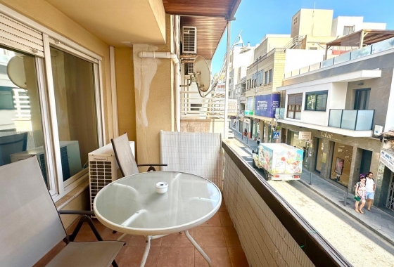 Resale - Apartment / flat - Torrevieja