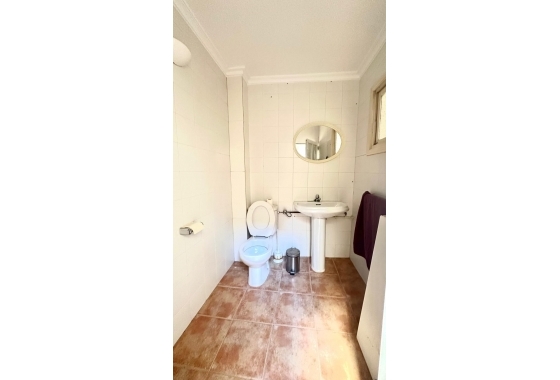 Resale - Apartment / flat - Torrevieja