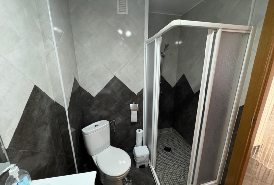 Resale - Apartment / flat - Torrevieja - Playa del Cura