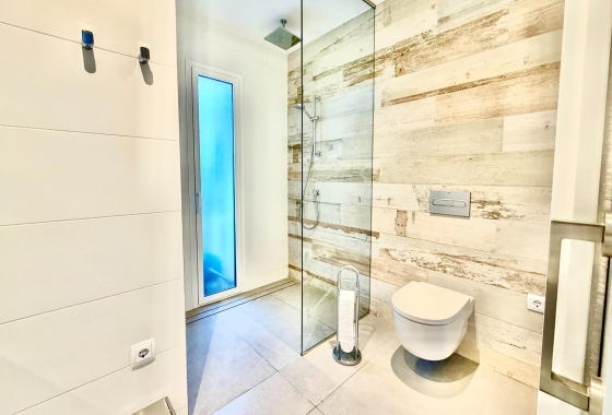 Resale - Apartment / flat - Orihuela - Las Colinas Golf