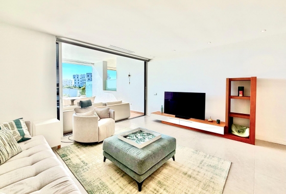 Resale - Apartment / flat - Orihuela - Las Colinas Golf