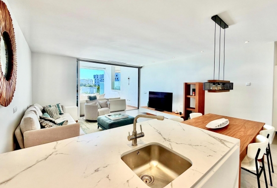 Resale - Apartment / flat - Orihuela - Las Colinas Golf