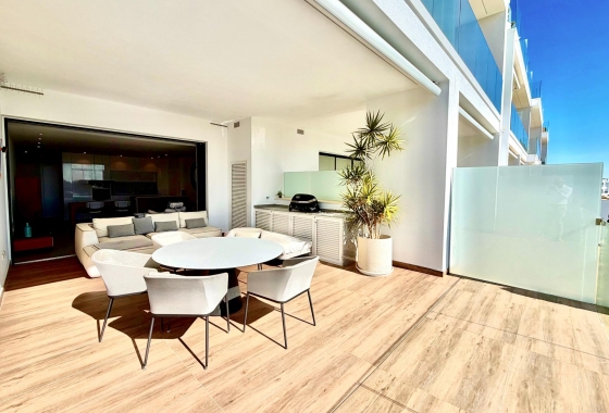 Resale - Apartment / flat - Orihuela - Las Colinas Golf