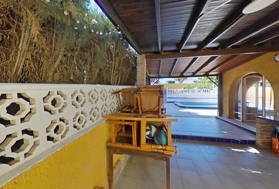 Resale - Villa - Torrevieja - Los Balcones