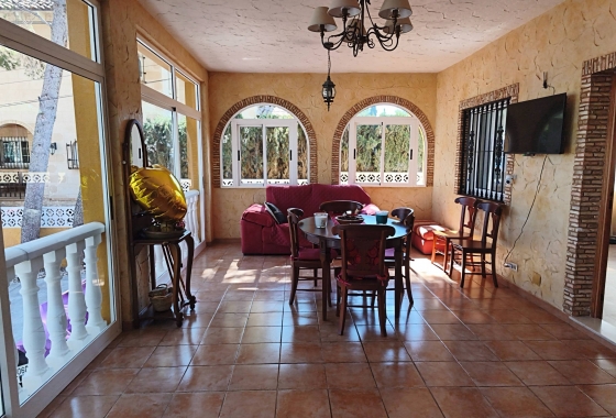 Resale - Villa - Torrevieja - Los Balcones