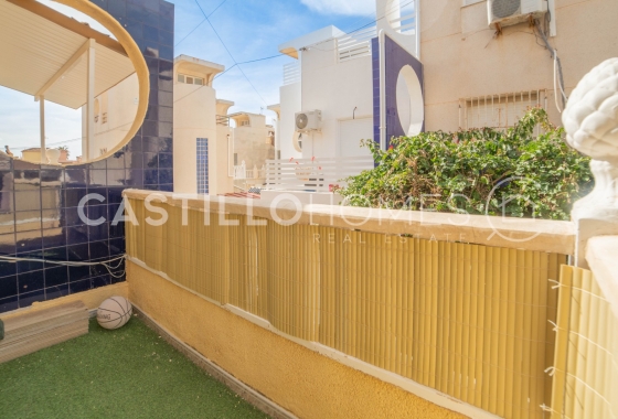Resale - Townhouse - Torrevieja - Urb. Rosaleda