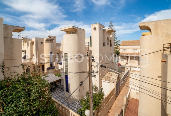 Resale - Townhouse - Torrevieja - Urb. Rosaleda