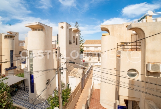 Resale - Townhouse - Torrevieja - Urb. Rosaleda