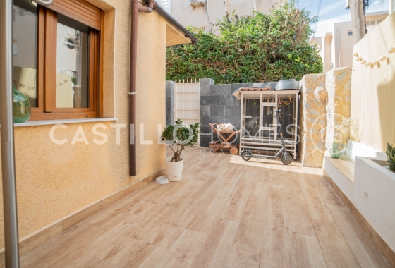 Resale - Townhouse - Torrevieja - Urb. Rosaleda