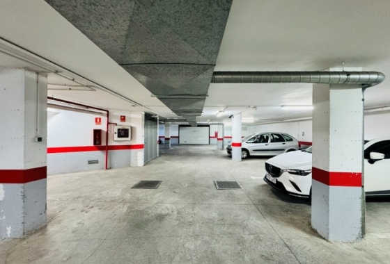 Resale - Apartment / flat - Torrevieja - Centro