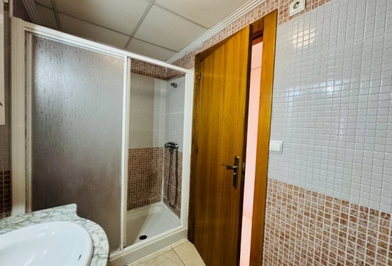 Återförsäljning - Lägenhet / lägenhet - Torrevieja - Costa Blanca