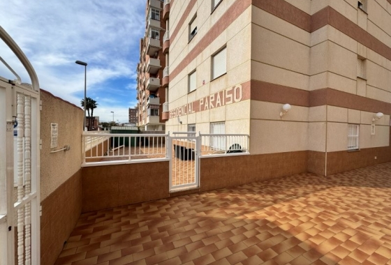 Återförsäljning - Lägenhet / lägenhet - Torrevieja - Costa Blanca