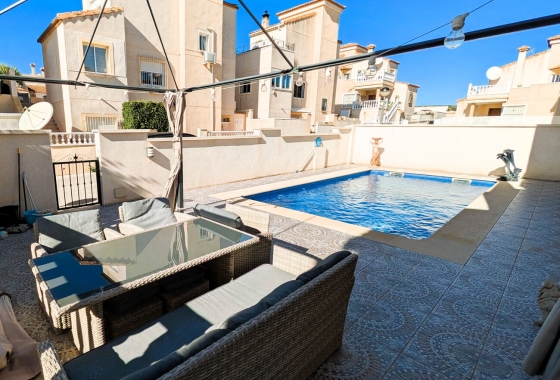 Återförsäljning - Villa - San Miguel de Salinas