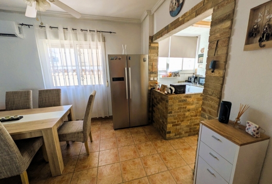 Återförsäljning - Villa - San Miguel de Salinas