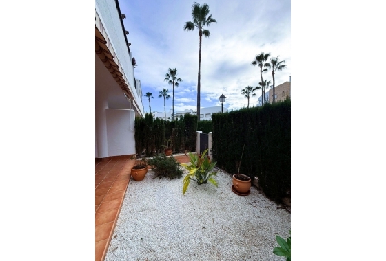 Перепродажа - Квартира - Orihuela Costa - Villamartín