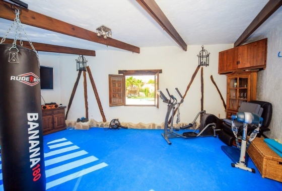 Resale - Chalet - Torrevieja - Los Balcones