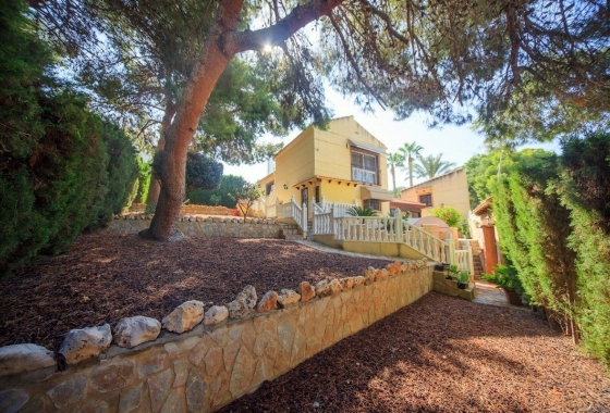 Resale - Chalet - Torrevieja - Los Balcones