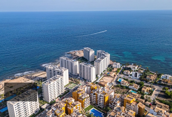 Resale - Apartment / flat - Torrevieja - Punta Prima