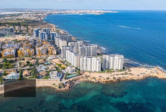 Resale - Apartment / flat - Torrevieja - Punta Prima