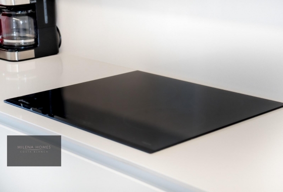 Resale - Apartment / flat - Torrevieja - Punta Prima