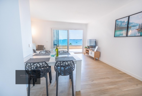 Resale - Apartment / flat - Torrevieja - Punta Prima