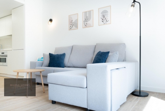 Resale - Apartment / flat - Torrevieja - Punta Prima