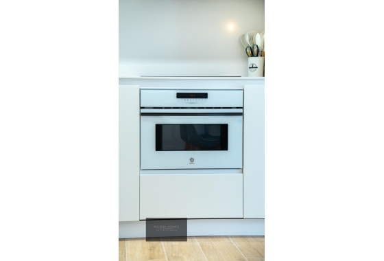 Resale - Apartment / flat - Torrevieja - Punta Prima