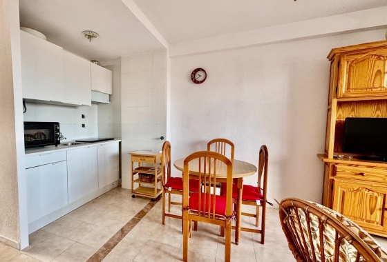 Resale - Apartment / flat - Torrevieja - Cabo Cervera