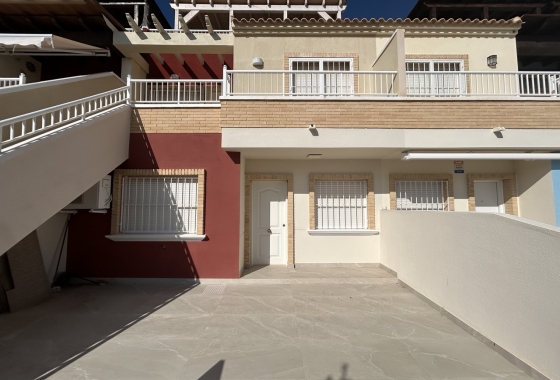 Resale - Apartment / flat - Pilar de la Horadada - Costa Blanca