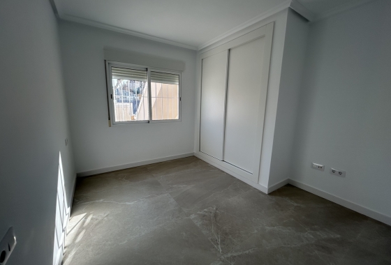 Resale - Apartment / flat - Pilar de la Horadada - Costa Blanca